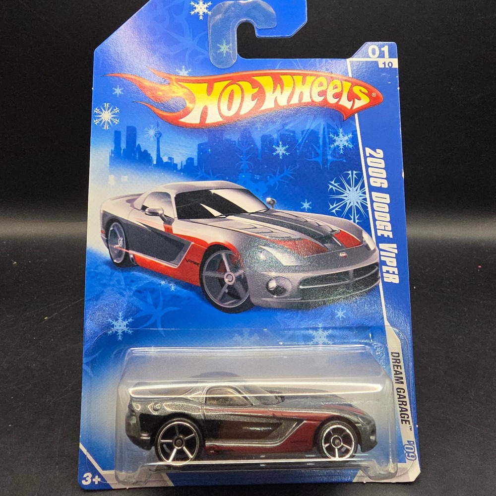 Hot Wheels 2006 Dodge Viper Gray Red 2009 Dream Garage 01/10 Holiday